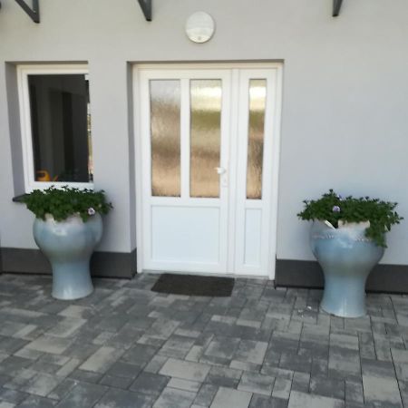Penzion Šápara Velke Bilovice Exterior foto