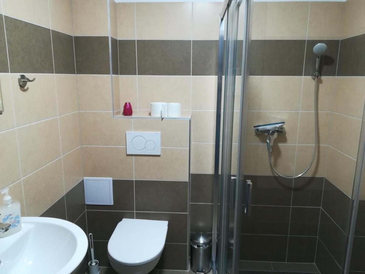 Penzion Šápara Velke Bilovice Exterior foto