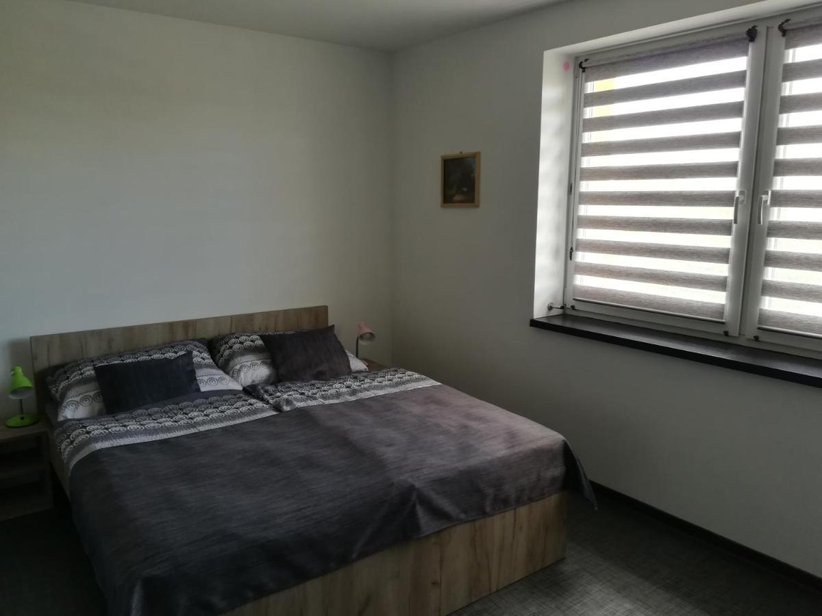 Penzion Šápara Velke Bilovice Exterior foto