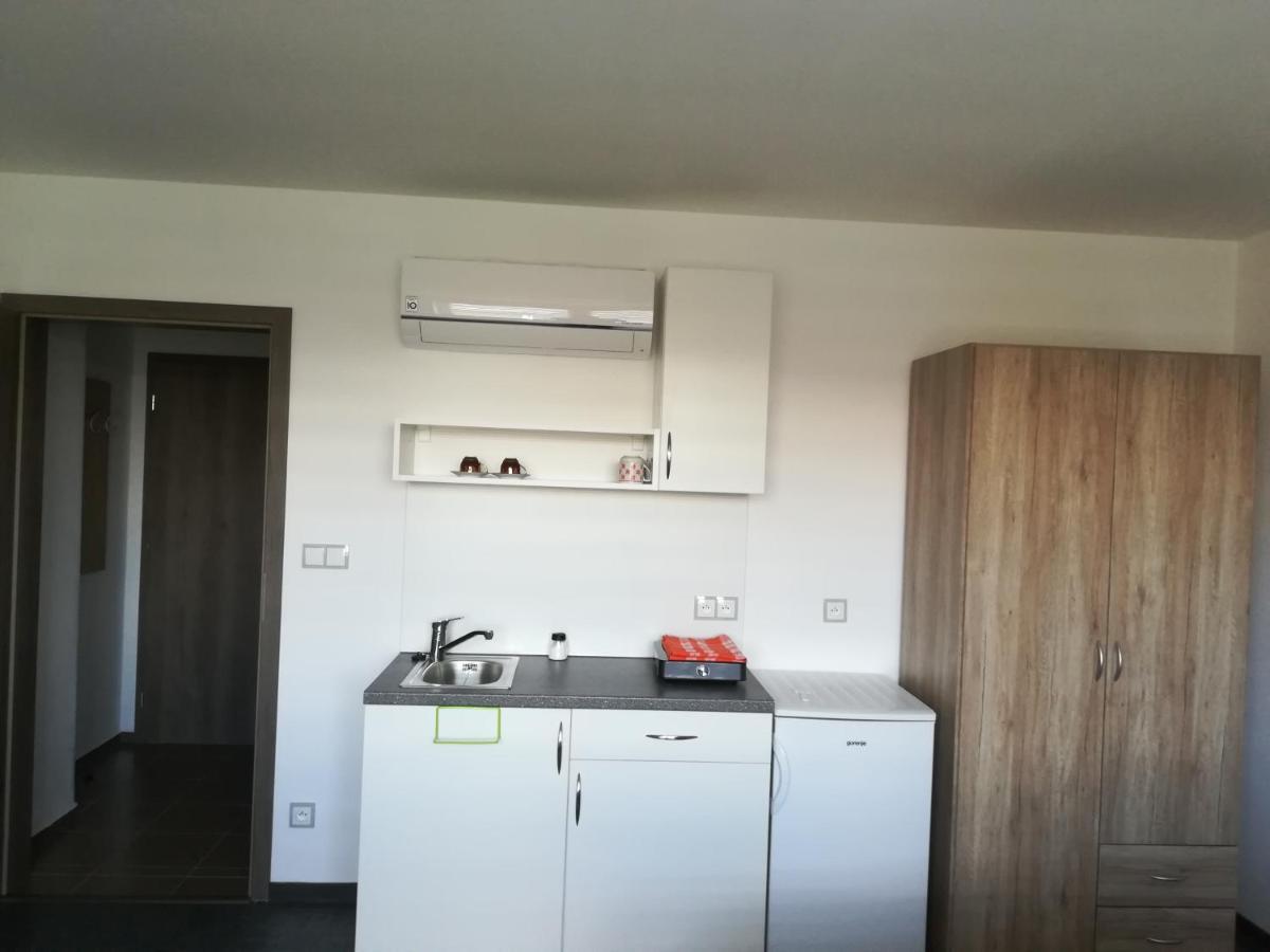 Penzion Šápara Velke Bilovice Exterior foto